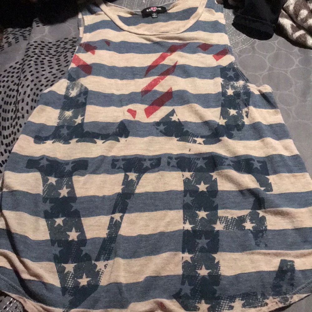 “Love” tanktop